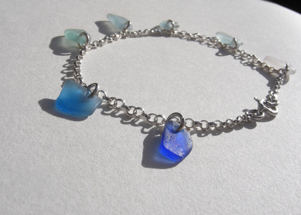 Blue gradiated sea glass anklet