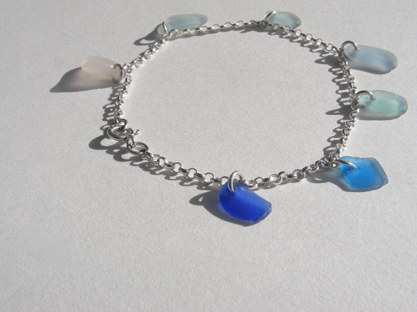 Blue gradiated sea glass anklet