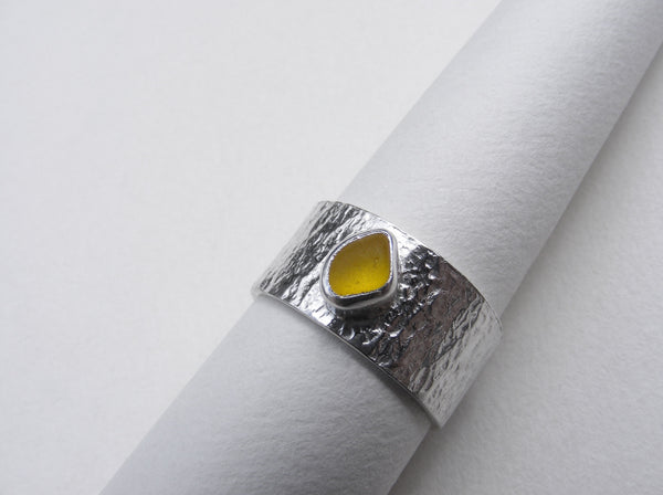 Yellow Juicy sea glass silver Ring Size R