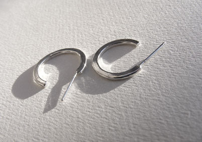 Large 18mm Shiny silver hoop earrings