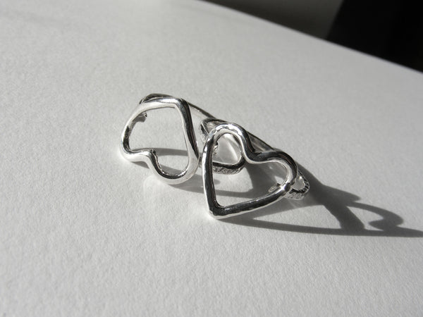 Signature silver Heart Ring 1.5mm band