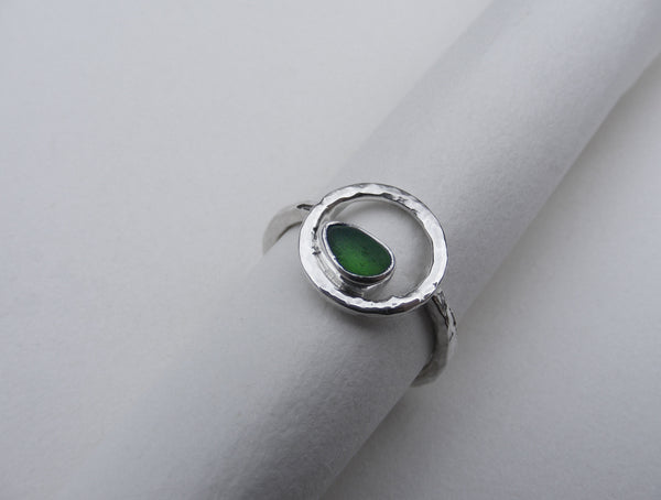 Emerald Shores Devon Sprite green sea glass Ring Q