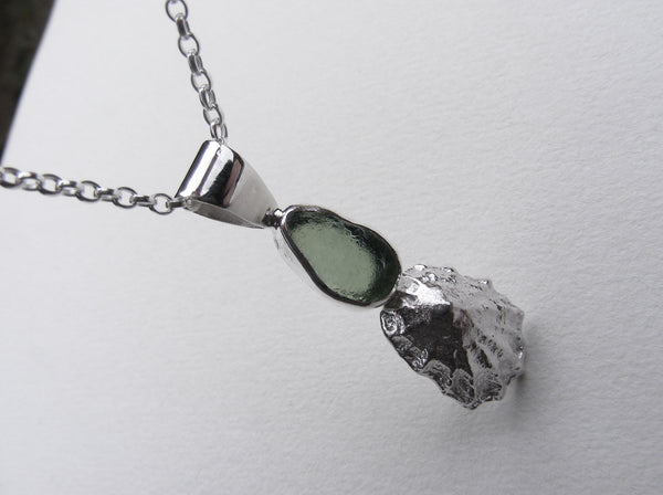 Mid Green St Martin's sea glass and Crackington Haven mini limpet pendant