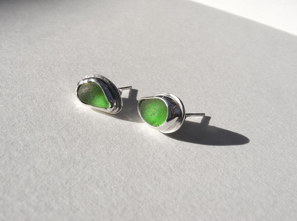 Sprite Green sea glass silver tear drop studs